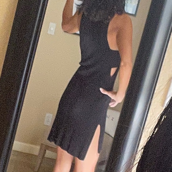 NWOT Unique Sweater Dress/Tunic from Guess Sz XS - Picture 6 of 15